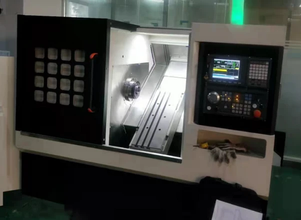 เครื่องกลึง CNC Gang Tool